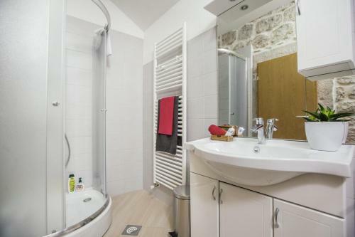 Villa Amour A Luxury Villa In Imotski, Private Pool