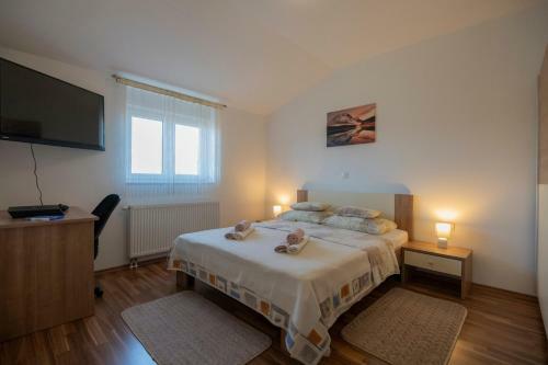 Prunus-luxurious Holiday Home With A Private Pool