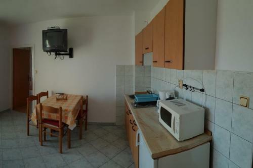 Sunny Apartments