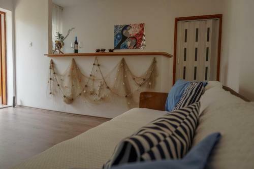 Apartments Jakov