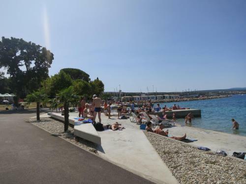 Apartment Maestral Near The Beach