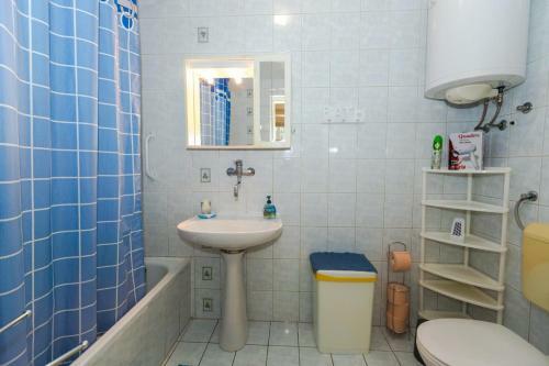Apartment Maestral Near The Beach