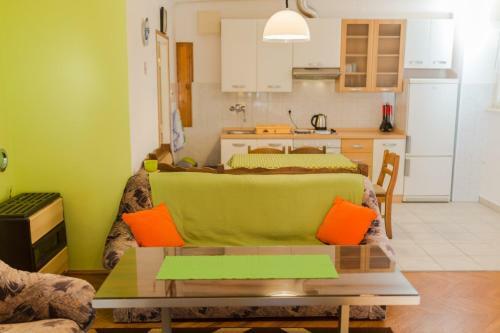 Apartment Maestral Near The Beach