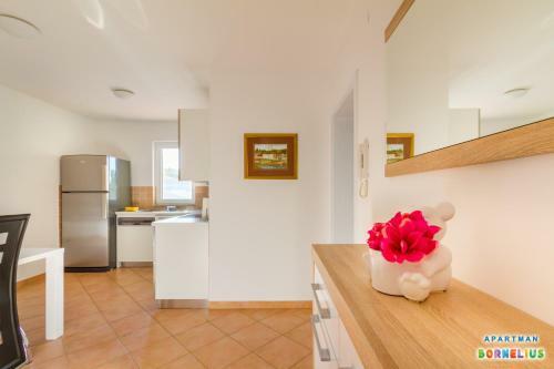 Apartment Bornelius Near The Sea