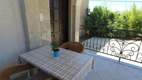 Hostal Apartments Eva