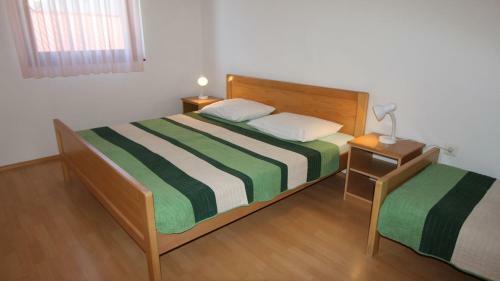 Hostal Apartments Miko
