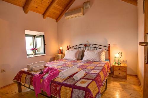 Mihanici Villa Sleeps 4 Pool Air Con Wifi