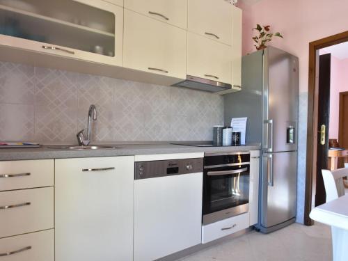 Contemporary Villa With Private Pool In Dubrovnik