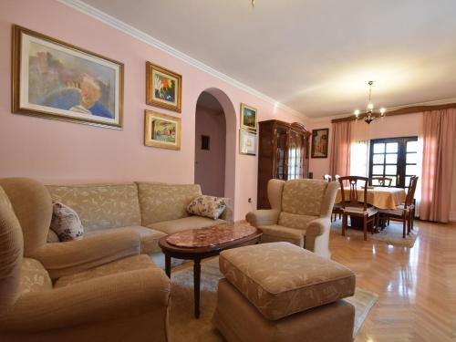 Contemporary Villa With Private Pool In Dubrovnik