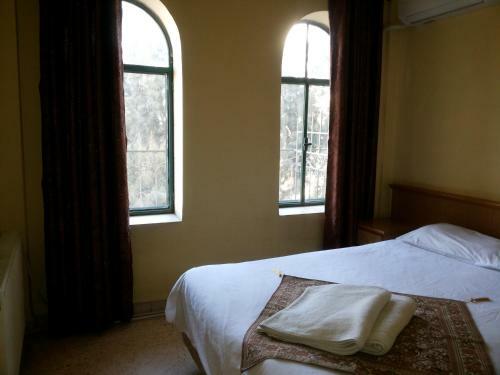 Moab Land Hotel