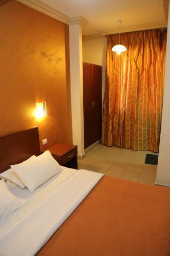 Rumman Hotel