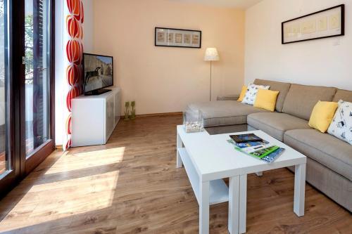 Apartment With Private Pool And Large Garden
