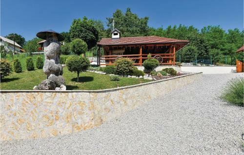 Three-bedroom Holiday Home In Novi Marof