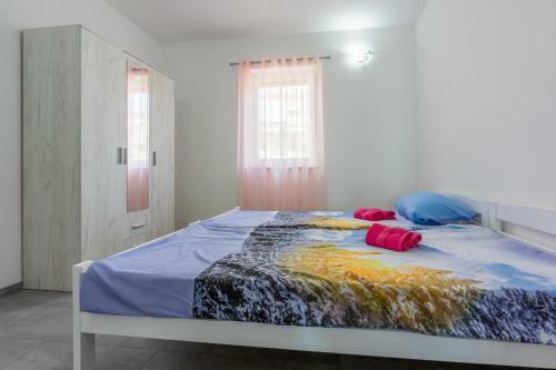 Apartments Leoalemar
