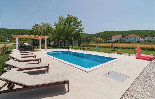 Five-bedroom Holiday Home In Obrovac Sinjski