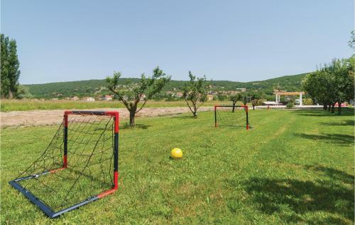Five-bedroom Holiday Home In Obrovac Sinjski