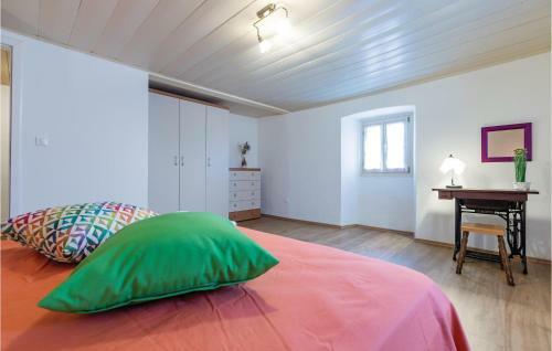 One-bedroom Holiday Home In Pazin