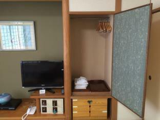 Yamatoya Honten Ryokan Osaka