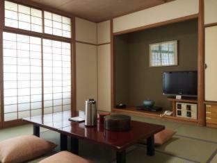 Yamatoya Honten Ryokan Osaka