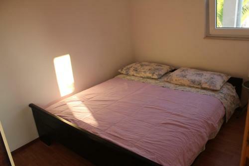 Apartments Ante - 50m From The Sea