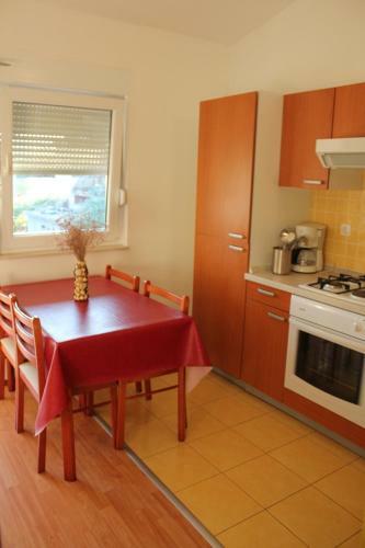 Apartments Ante - 50m From The Sea