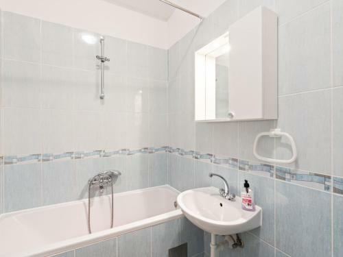 Lovely Holiday Home In Posedarje With Balcony