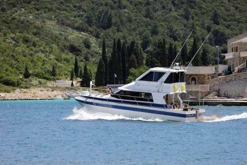 Property With 2 Bedrooms In Pucisca With Wifi