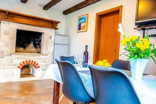 Comfort And Affordable Apartments Slavica