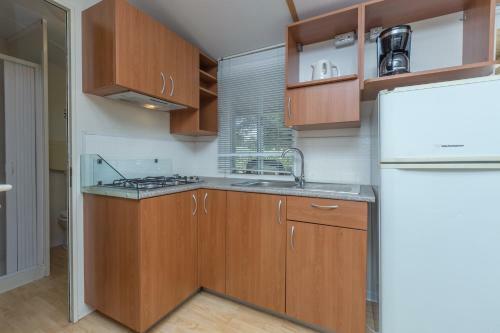 Camping Adria Mobile Homes In Brioni Sunny Camping