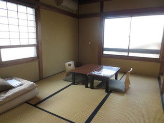 Historical Ryokan Hostel K's House Ito Onsen