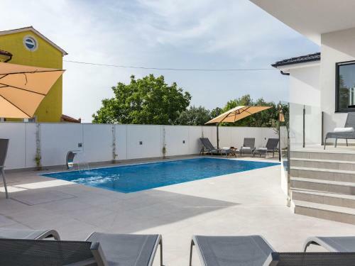 New Modern Villa With Private Pool And Outdoor Kitchen