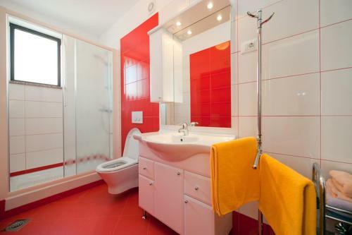 Apartments Milar