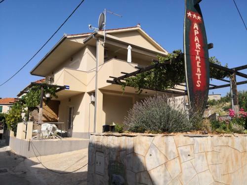 Holiday Home Amy****