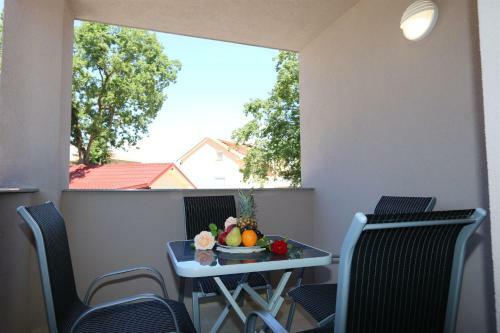 Apartments Maric-hlapa