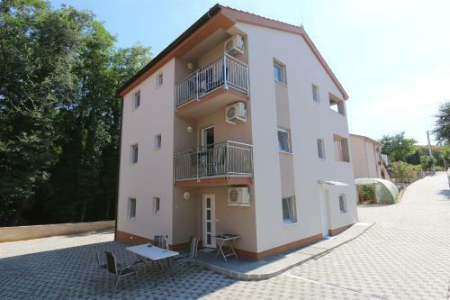 Apartments Maric-hlapa