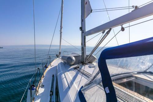 Beneteau Oceanis 38.1.- Anima Maris II
