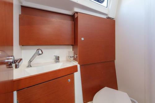 Beneteau Oceanis 38.1.- Anima Maris II
