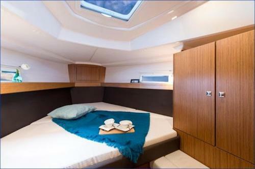 Bavaria Cruiser 37- Aurora