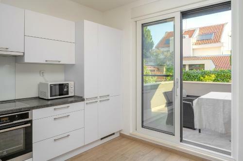 Lux Holiday Apartment On The Beach In Split