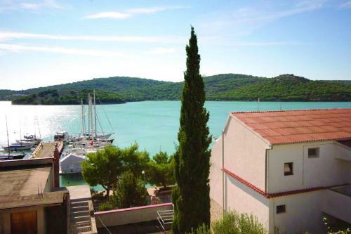 Apartment With One Bedroom In Tisno With Wifi
