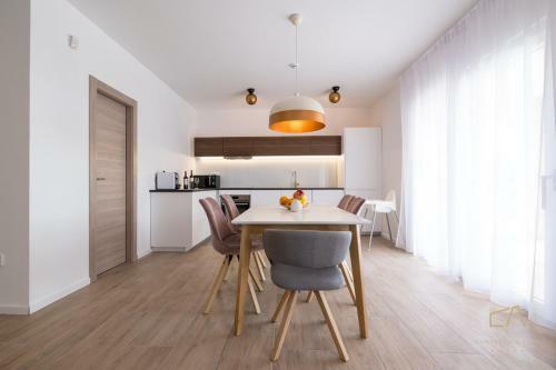 Hostal Luxury Apartments Loma
