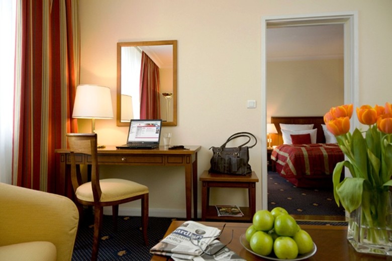Hotel Diplomat