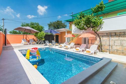 Holiday House Vlahovich