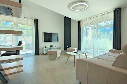 Villa Crystallina