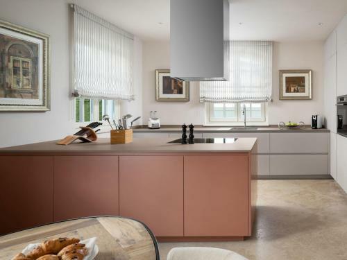 Gorgeous Villa In Vabriga With Private Pool & Garden