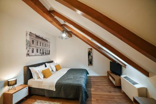 Hotel Chop Old House Rooms