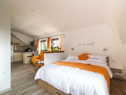 Boutique Apartment In Seli?te Dre?ni?ko With Garden