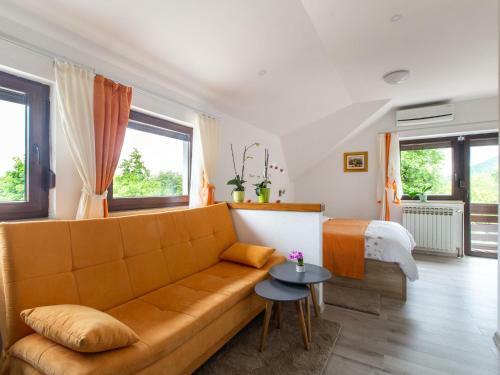Boutique Apartment In Seli?te Dre?ni?ko With Garden