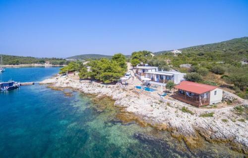 Seascape Bungalow With Terrace With Seaview