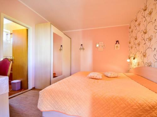 Apartment Nada-1